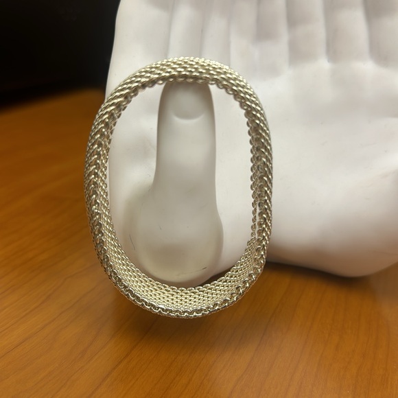 VINTAGE TIFFANY & CO. MESH BRACELET - Picture 4 of 5